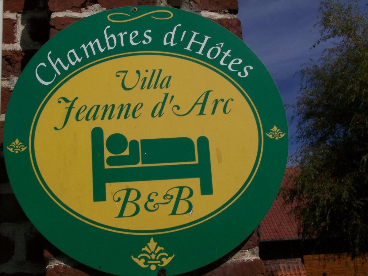 Bed and Breakfast Domaine Jeanne D'Arc Valhuon Экстерьер фото