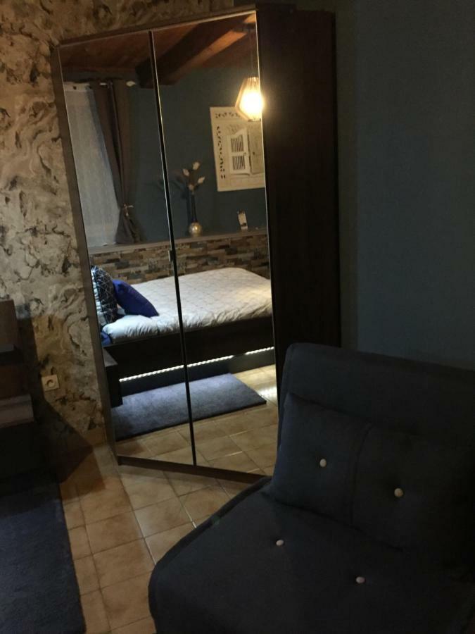 Bed and Breakfast Domaine Jeanne D'Arc Valhuon Экстерьер фото